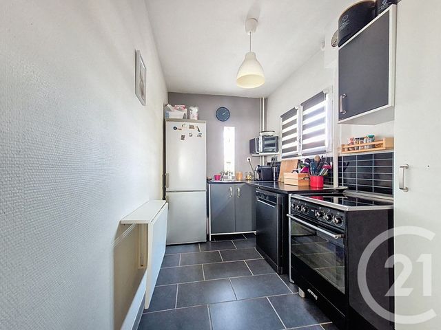 maison à vendre - 4 pièces - 79.59 m2 - ST ETIENNE DU ROUVRAY - 76 - HAUTE-NORMANDIE - Century 21 Harmony