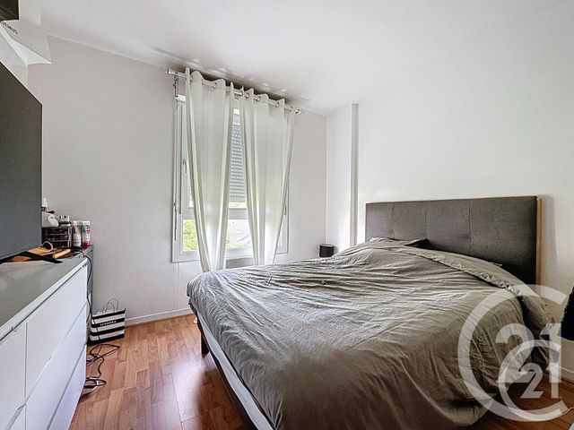 Appartement F2 à louer - 2 pièces - 41.9 m2 - ST ETIENNE DU ROUVRAY - 76 - HAUTE-NORMANDIE - Century 21 Harmony