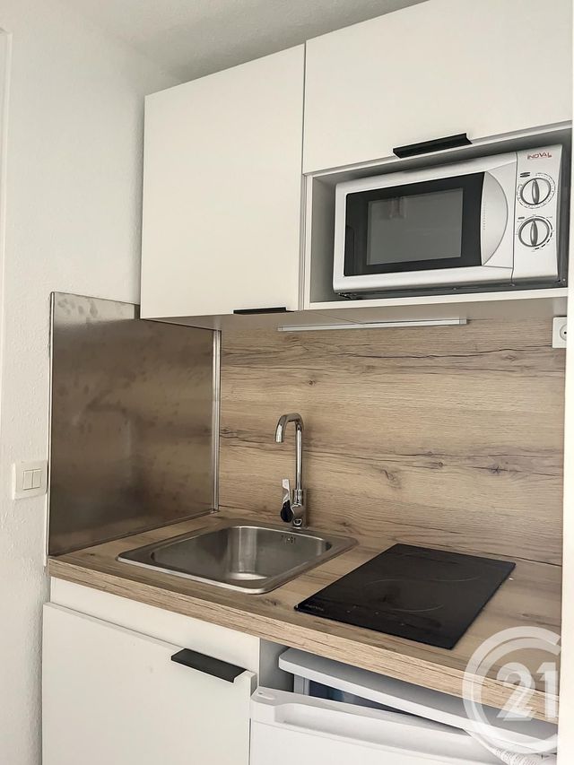 Appartement F2 à louer - 2 pièces - 27.97 m2 - LE PETIT QUEVILLY - 76 - HAUTE-NORMANDIE - Century 21 Harmony