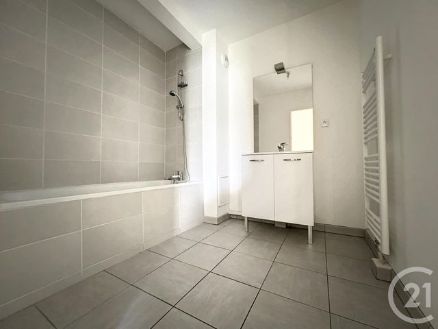 Appartement T3 à vendre - 3 pièces - 64.2 m2 - ROUEN - 76 - HAUTE-NORMANDIE - Century 21 Harmony