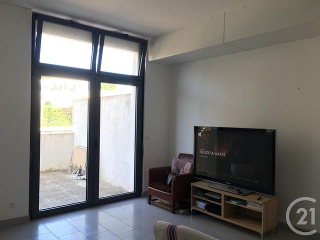 Appartement F1 à louer - 1 pièce - 31.6 m2 - LE GRAND QUEVILLY - 76 - HAUTE-NORMANDIE - Century 21 Harmony