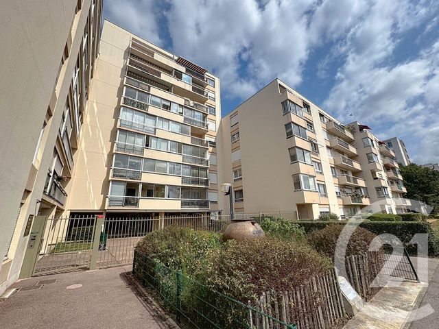 Appartement à vendre - 4 pièces - 73.74 m2 - LE PETIT QUEVILLY - 76 - HAUTE-NORMANDIE - Century 21 Harmony