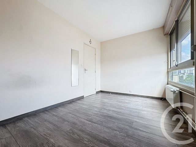 Appartement à vendre - 4 pièces - 73.74 m2 - LE PETIT QUEVILLY - 76 - HAUTE-NORMANDIE - Century 21 Harmony