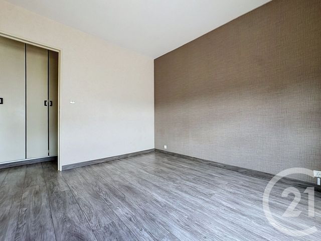 Appartement à vendre - 4 pièces - 73.74 m2 - LE PETIT QUEVILLY - 76 - HAUTE-NORMANDIE - Century 21 Harmony