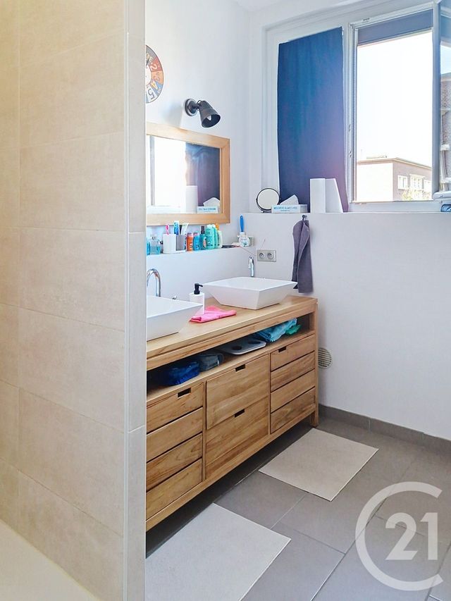 Appartement F3 à vendre - 3 pièces - 74.35 m2 - ROUEN - 76 - HAUTE-NORMANDIE - Century 21 Harmony