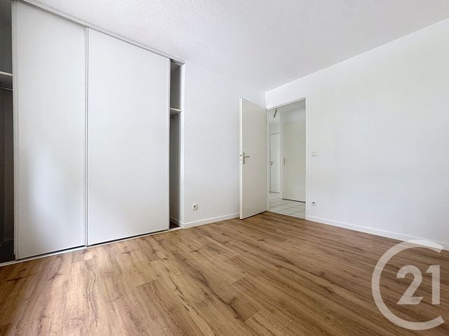 Appartement T3 à vendre - 3 pièces - 55.46 m2 - ROUEN - 76 - HAUTE-NORMANDIE - Century 21 Harmony