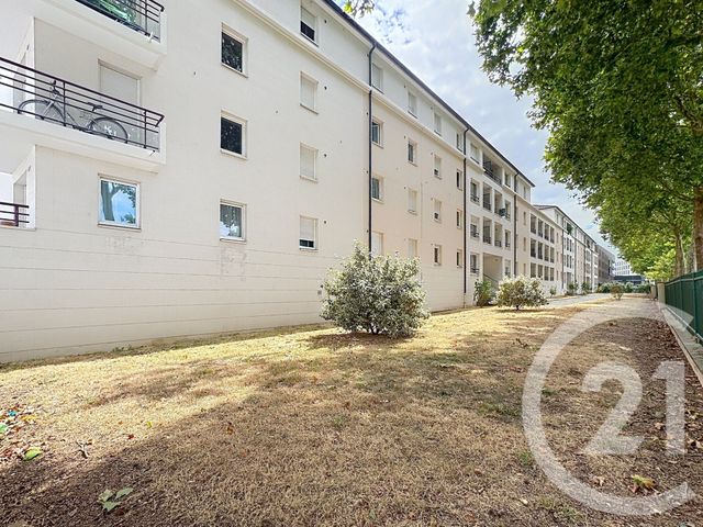 Appartement T3 à vendre - 3 pièces - 55.46 m2 - ROUEN - 76 - HAUTE-NORMANDIE - Century 21 Harmony