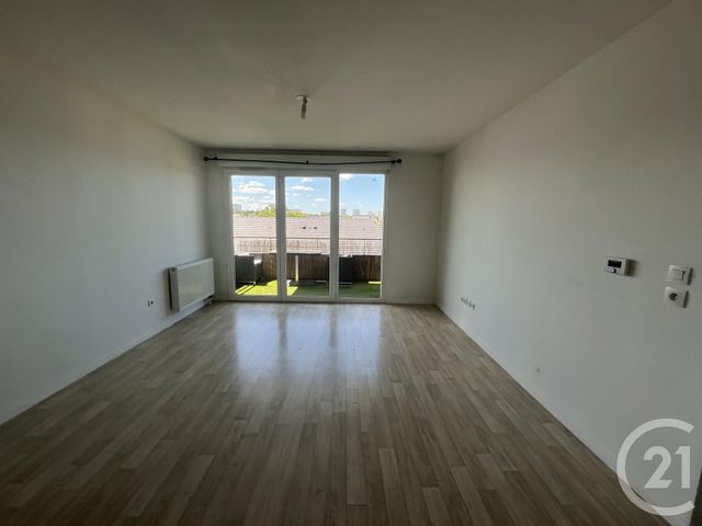 Appartement F3 à louer - 3 pièces - 58.0 m2 - ST ETIENNE DU ROUVRAY - 76 - HAUTE-NORMANDIE - Century 21 Harmony