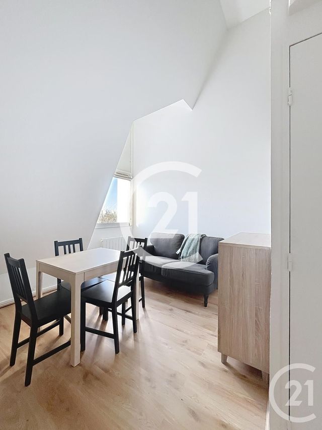 Appartement F2 à louer - 2 pièces - 27.0 m2 - LE PETIT QUEVILLY - 76 - HAUTE-NORMANDIE - Century 21 Harmony