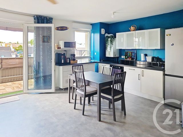 Appartement F4 à vendre - 4 pièces - 70.0 m2 - ST ETIENNE DU ROUVRAY - 76 - HAUTE-NORMANDIE - Century 21 Harmony