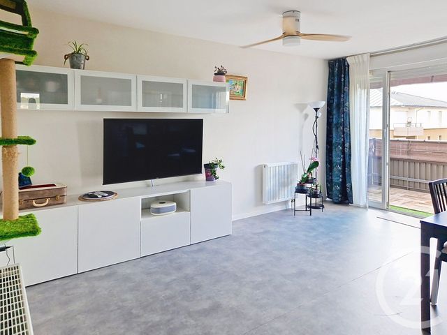 Appartement F4 à vendre - 4 pièces - 70.0 m2 - ST ETIENNE DU ROUVRAY - 76 - HAUTE-NORMANDIE - Century 21 Harmony