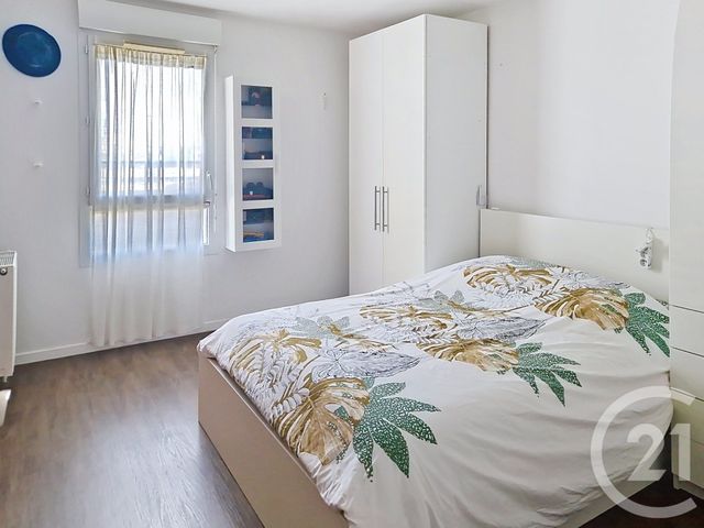 Appartement F4 à vendre - 4 pièces - 70.0 m2 - ST ETIENNE DU ROUVRAY - 76 - HAUTE-NORMANDIE - Century 21 Harmony