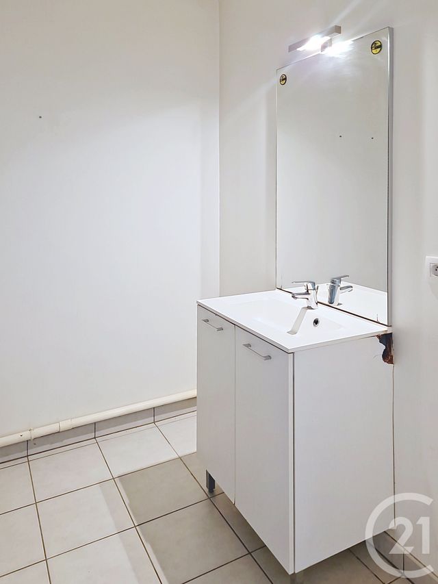 Appartement Studio à vendre - 1 pièce - 23.51 m2 - LE PETIT QUEVILLY - 76 - HAUTE-NORMANDIE - Century 21 Harmony