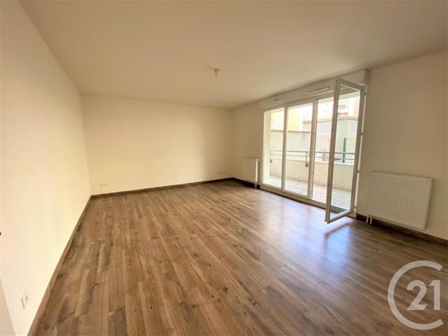 Appartement F3 à vendre - 3 pièces - 68.0 m2 - LE PETIT QUEVILLY - 76 - HAUTE-NORMANDIE - Century 21 Harmony