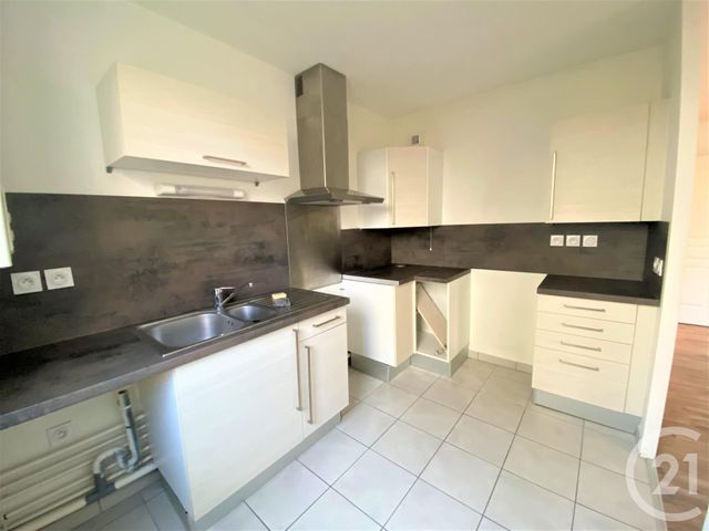 Appartement F3 à vendre - 3 pièces - 68.0 m2 - LE PETIT QUEVILLY - 76 - HAUTE-NORMANDIE - Century 21 Harmony