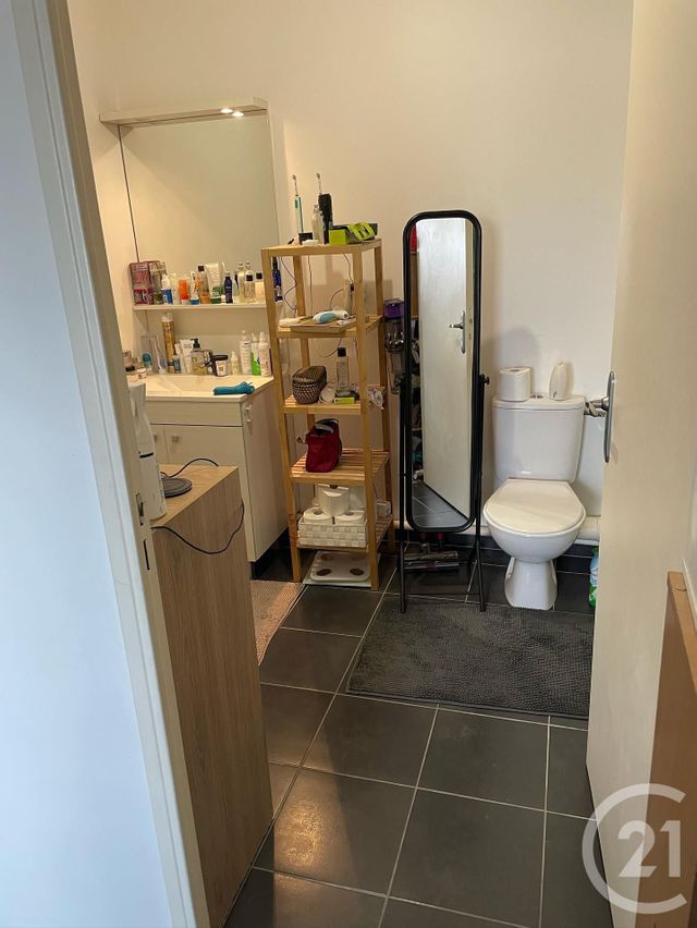 Appartement F2 à louer - 2 pièces - 48.93 m2 - LE PETIT QUEVILLY - 76 - HAUTE-NORMANDIE - Century 21 Harmony