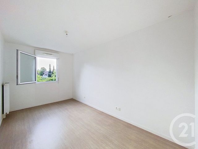 Appartement F4 à louer - 4 pièces - 75.72 m2 - MONT ST AIGNAN - 76 - HAUTE-NORMANDIE - Century 21 Harmony